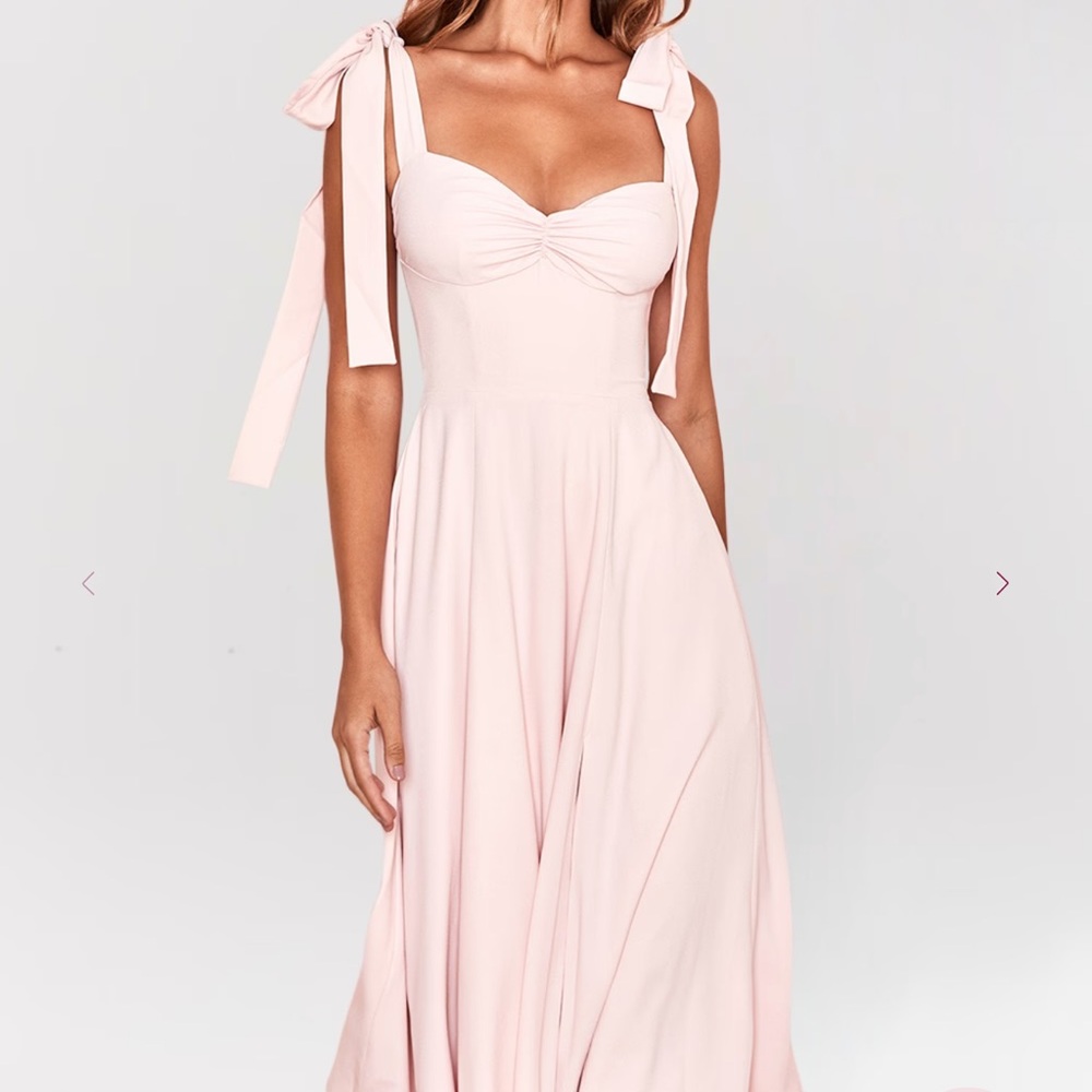 BNWT House of CB ALICIA Blush Pink Midi Sundres